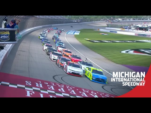 image 0 New Holland 250 - Nascar Xfinty Series Extended Race Highlights
